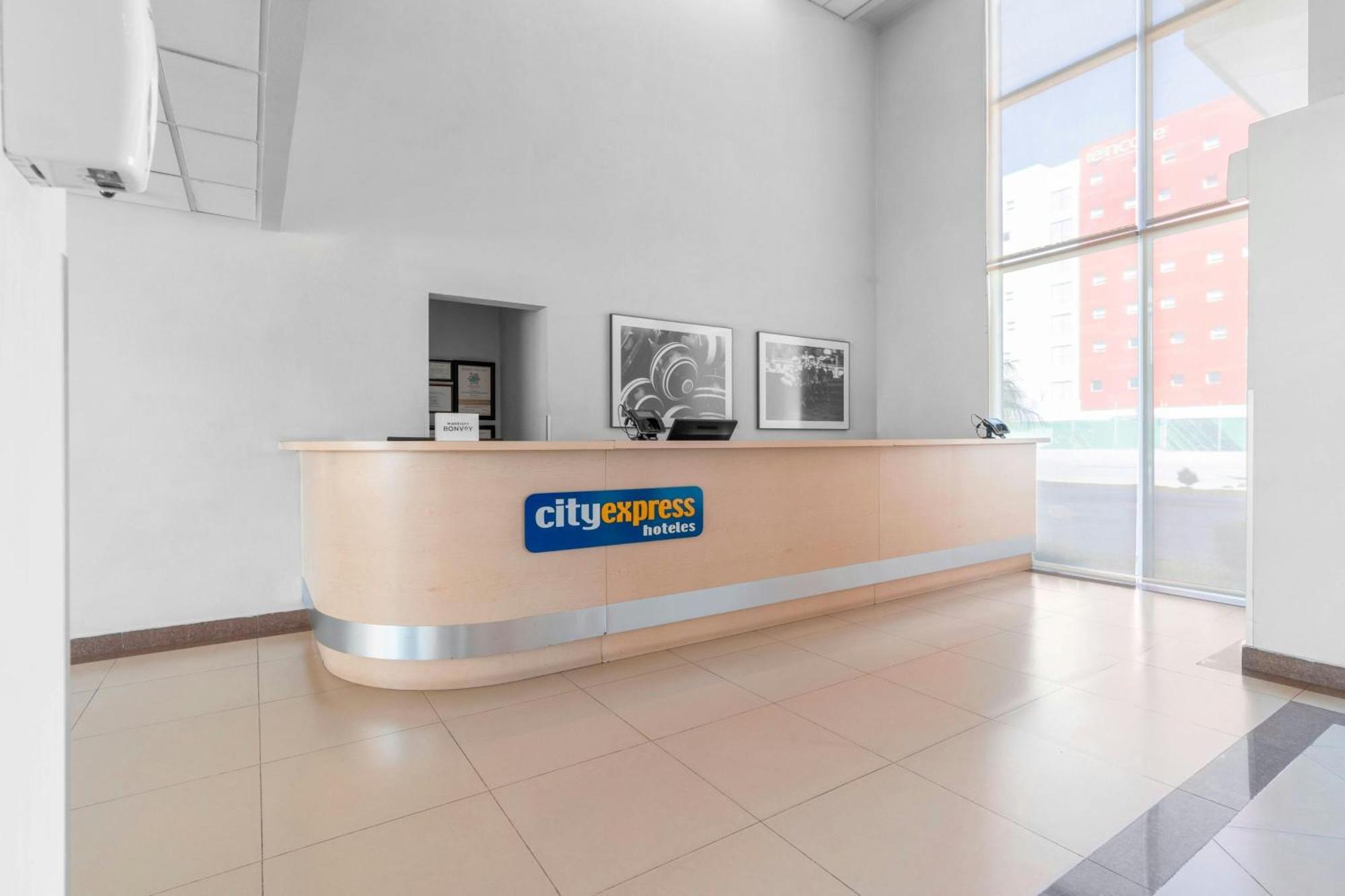 City Express By Marriott Aguascalientes Sur Екстер'єр фото